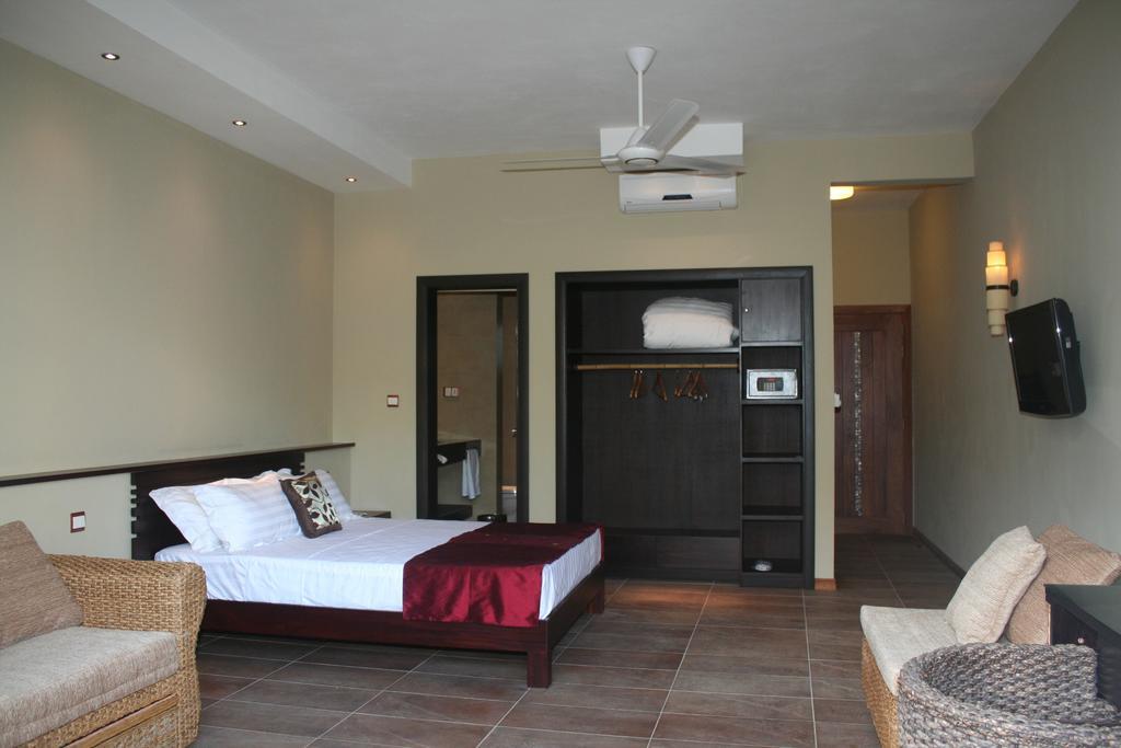 Dodola Lodge Pereybere Beach Eksteriør bilde